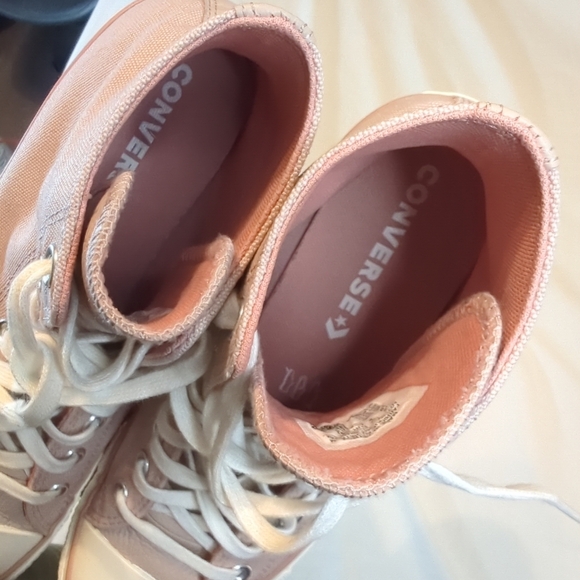 CONVERSE Chuck Taylor All Star Tonal Rosa A03720C International Ed.  Sz 10 EUC - Picture 12 of 13